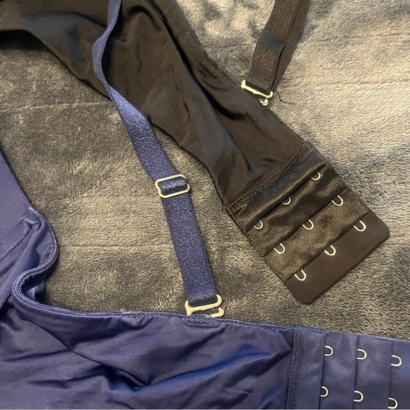 BIO FIT Push-up Bras (lot of 2) - Picture 5 of 5